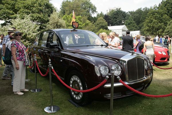Bentley Queen Elizabeth II. ReiseTravel.eu 