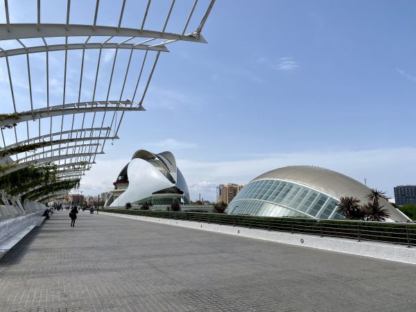 Valencia Architektur und Paella