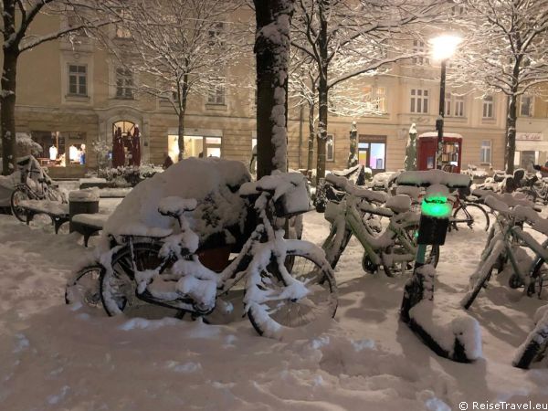 Schnee in Schwabing by ReiseTravel.eu 