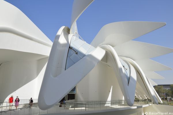 Von Architekten Santiago Calatrava entworfener Pavillon 