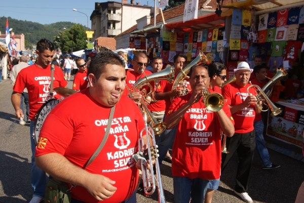 Trompetenfestival Guca Serbien