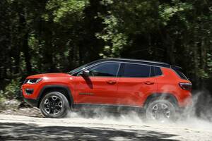 Jeep Compass by Walter Wuttke